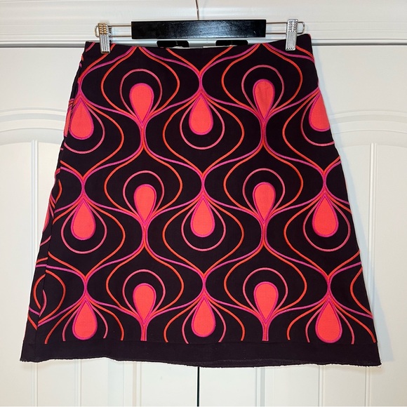 Boden Dresses & Skirts - Boden Retro Swirl Embroidered Skirt Size 8 Cotton Pattern Geometric